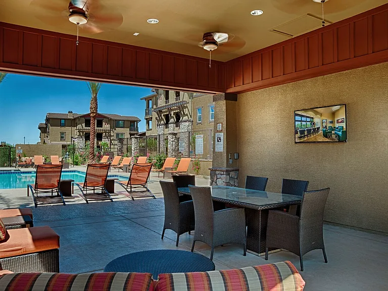 One North Scottsdale Apartments — Photo 25