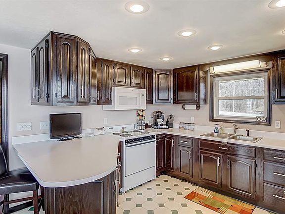 4th image of 2040 Ln 120 Hamilton Lk