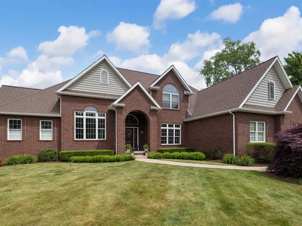 4734 Thoroughbred Loop, Erie, PA 16506