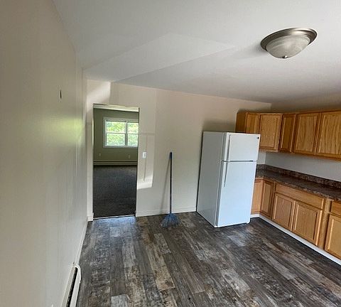 3rd image of 2718 44th St SE #11437377