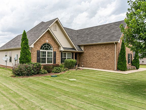 2nd image of 1208 Round Rock Dr