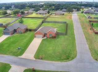 11515 Coyote Run, Guthrie, OK 73044