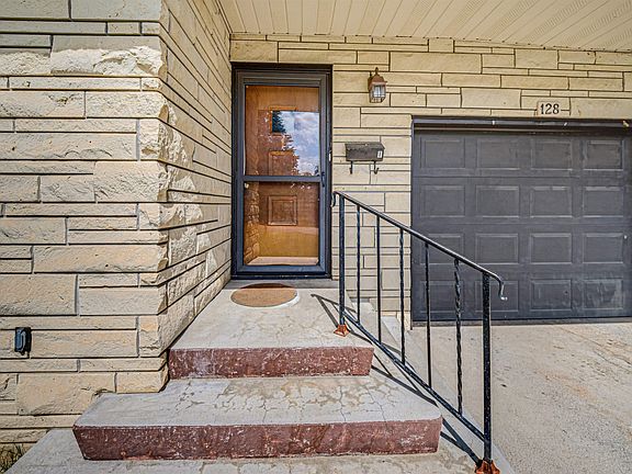 3rd image of 128 W Pine St