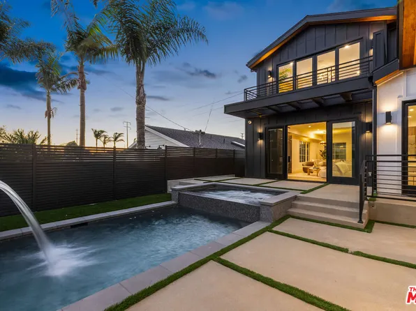 908 Rosecrans Ave, Manhattan Beach, CA 90266