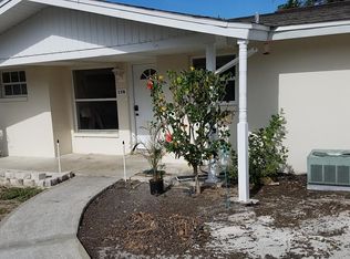 15 N Sheltering Oaks Dr APT B, Inverness, FL 34453