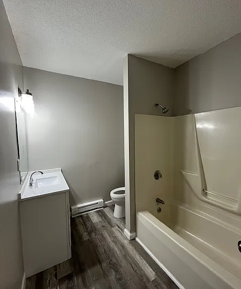 40 E Liberty St #1 — Photo 2