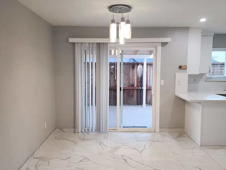 1609 Cashmere Dr — Photo 10