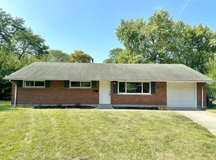 301 Ives Ln, Dayton, OH 45429