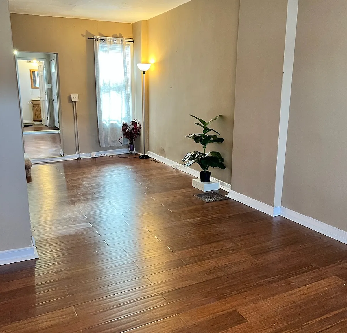 1624 Fairview Street - 1 — Photo 4
