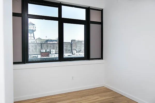 Rented by Nooklyn NYC LLC | media 43