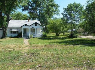 115 W Highway B, Raymondville, MO 65555