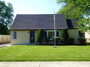 5125 W 82nd St, Burbank, IL