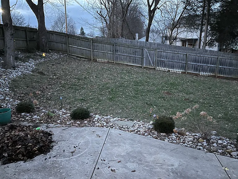 4814 Middlesex Dr — Photo 3