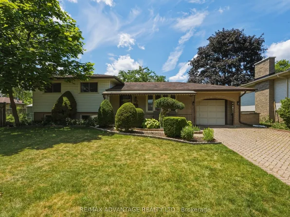 120 Champlain Cres, London, ON N5V 1H1