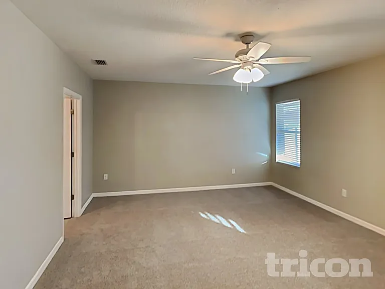 1609 Redmond Brook Ln — Photo 5