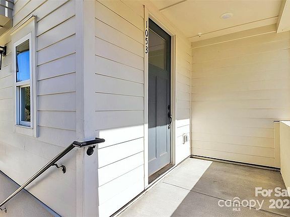 3rd image of 1022 Margaret Brown St