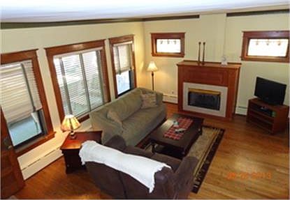 3rd image of 1111 Wesley Ave