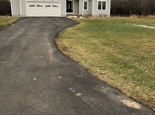 3541 Honeysuckle Rd, Auburn, NY 13021