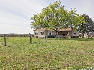 5725 Labus Rd, Elmendorf, TX, 78112