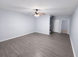 800 N San Jacinto St APT 102, Conroe, TX 77301