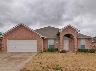 502 Road Runner Dr, Arlington, TX 76002