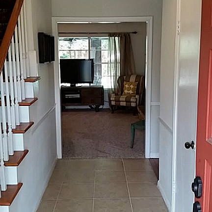 Welcoming tile entry way