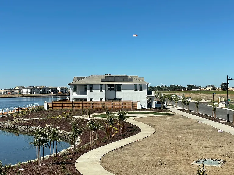17595 Harbor View Ave — Photo 2