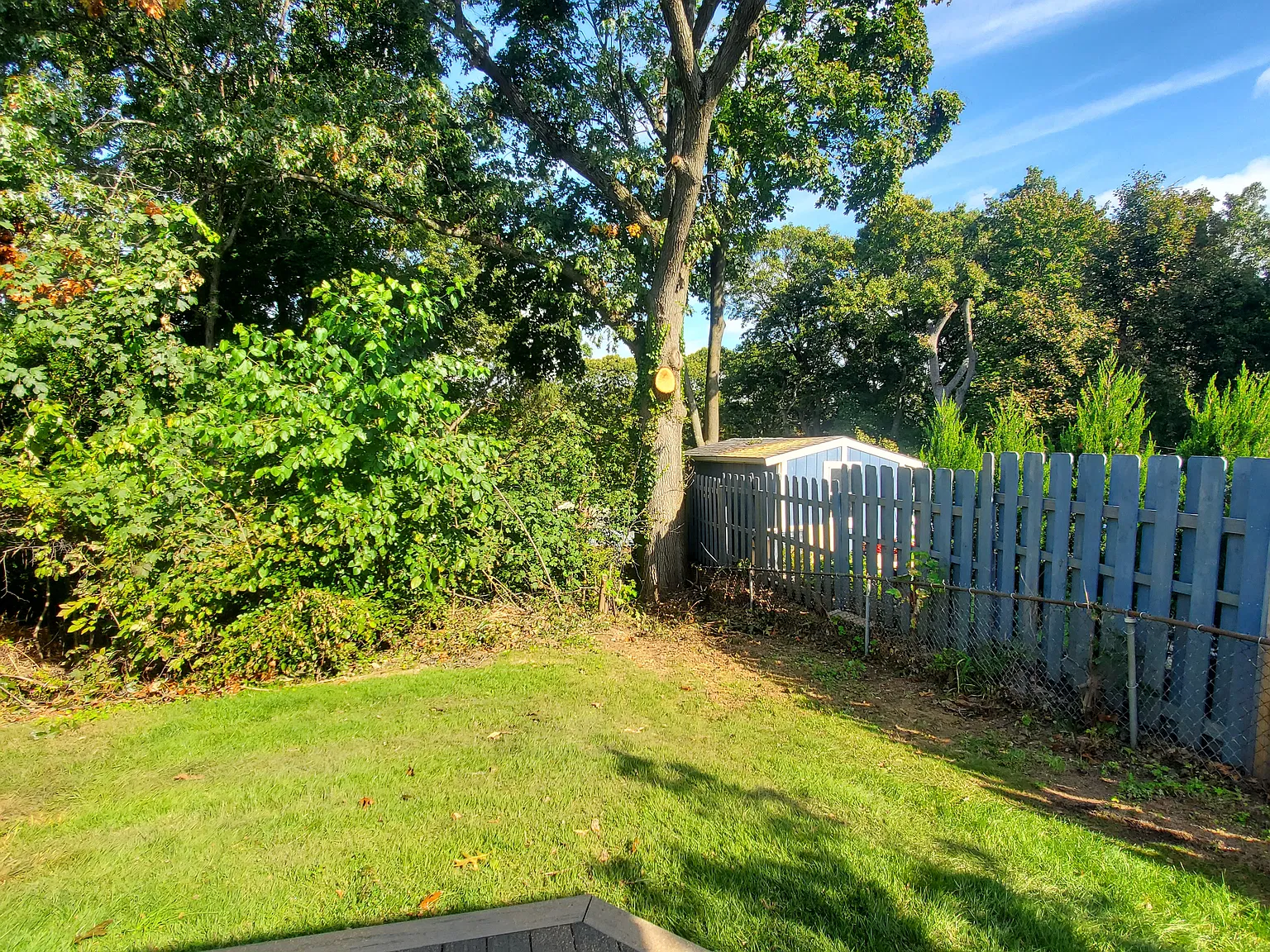 43 Soundview Ave — Photo 4