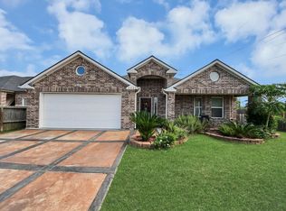 9645 Ashville Dr, Houston, TX 77051