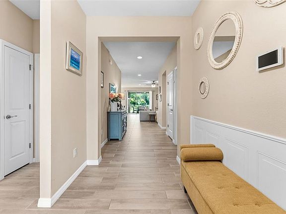 3rd image of 12530 CANDLEBERRY CIRCLE
