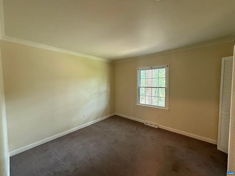 111 Hessian Hills Rdg #2 — Photo 6