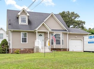 721 Polk Ave, Oak Grove, KY 42262