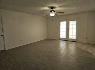 4330 Orrick Ct #B, Bakersfield, CA 93308