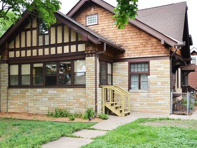 238 Lexington Pkwy N, Saint Paul, MN, 55104