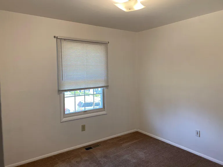 2338 Woodberry Dr — Photo 10