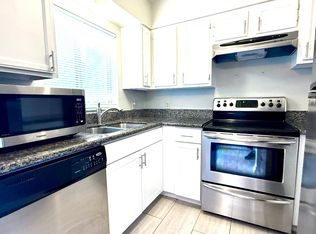 3600 SW 19th Ave APT 45, Gainesville, FL 32607