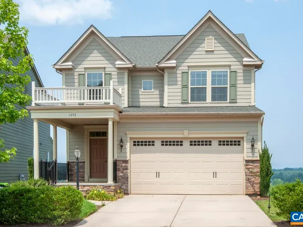 1353 Delphi Ln, Charlottesville, VA 22911