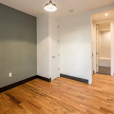 Rented by Nooklyn NYC LLC | media 24
