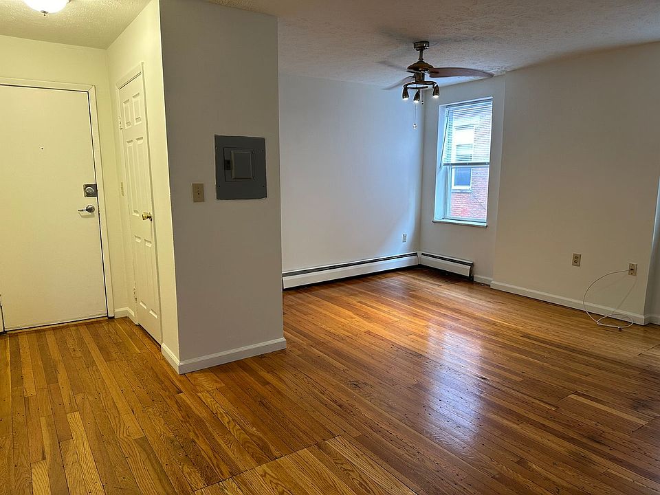 2712 Woodburn Avenue 2712 Woodburn Ave Cincinnati OH Zillow