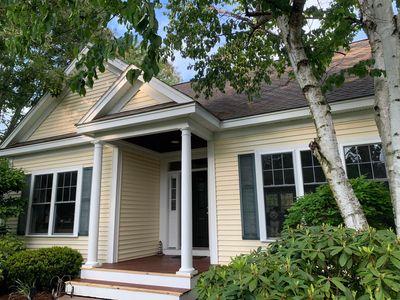 29 Hancock Drive, Bedford, NH, 03110