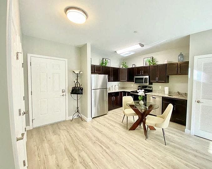 1st image of 335 Ferry Blvd #4470772