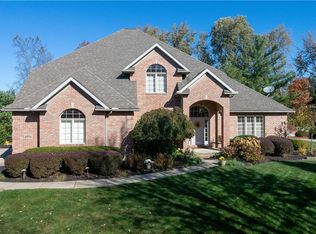 2775 Jumpers Dr, Akron, OH 44333