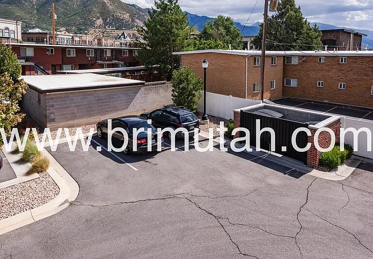 4645 S Locust Ln #10 — Photo 25