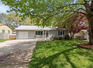 7115 Woodson St, Overland Park, KS 66204