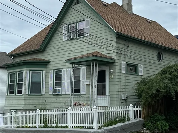 53 Bardsley St, Fall River, MA 02723
