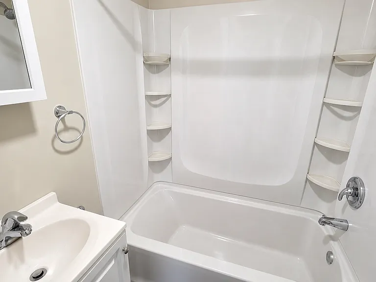 232 Wilson St #2 — Photo 14