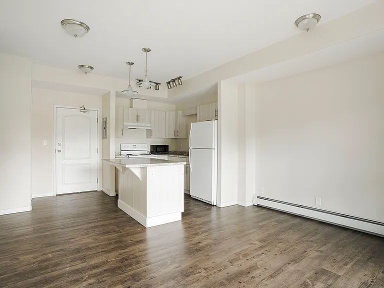 200 Signal Rd — Photo 31