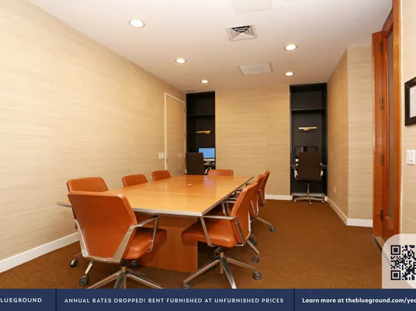 400 Chambers Street image 27 of 37