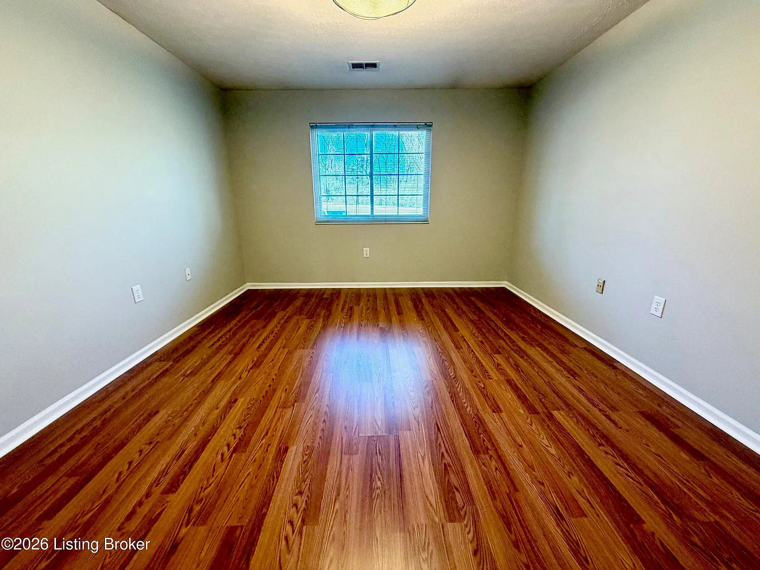 2 bed, 2.0 bath, 1400 sqft, $1,850 — Photo 3