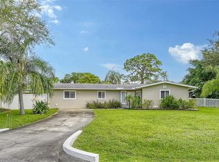 1560 Poinciana Rd, Venice, FL 34293